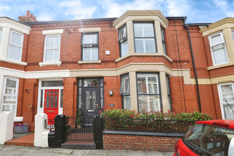 3 bedroom terraced house