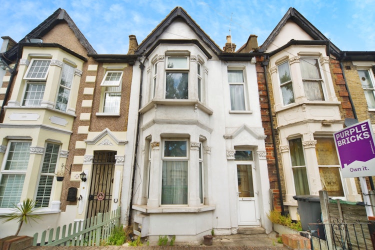 3 bedroom terraced house