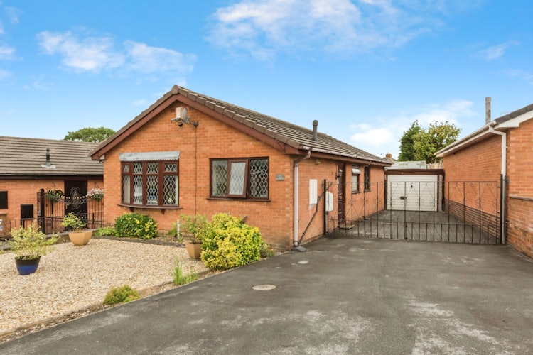3 bedroom detached bungalow