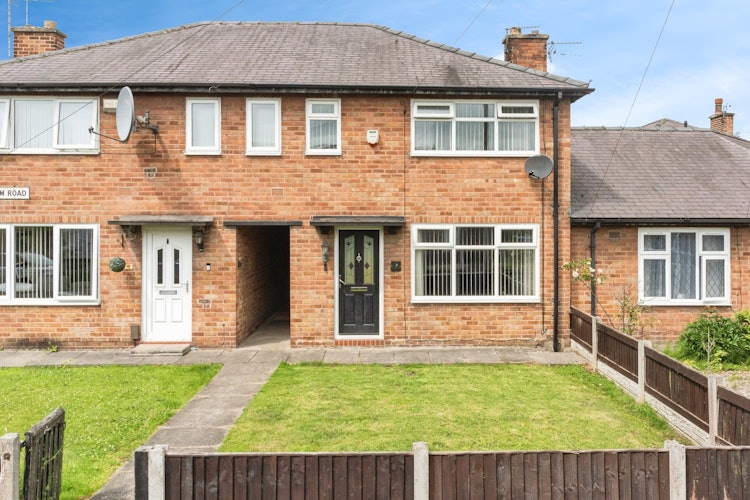 2 bedroom terraced house