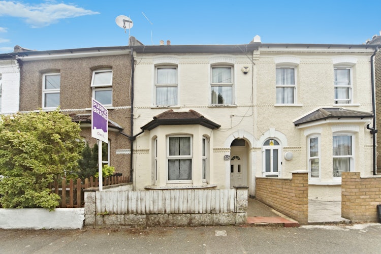 5 bedroom terraced house