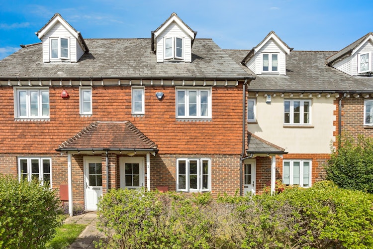3 bedroom town house