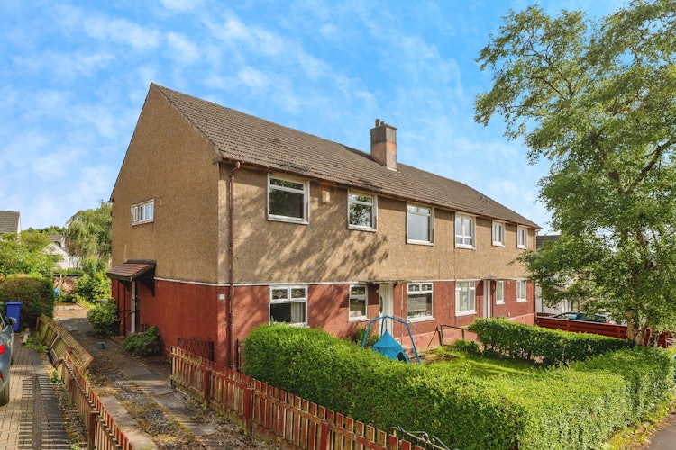 3 bedroom flat