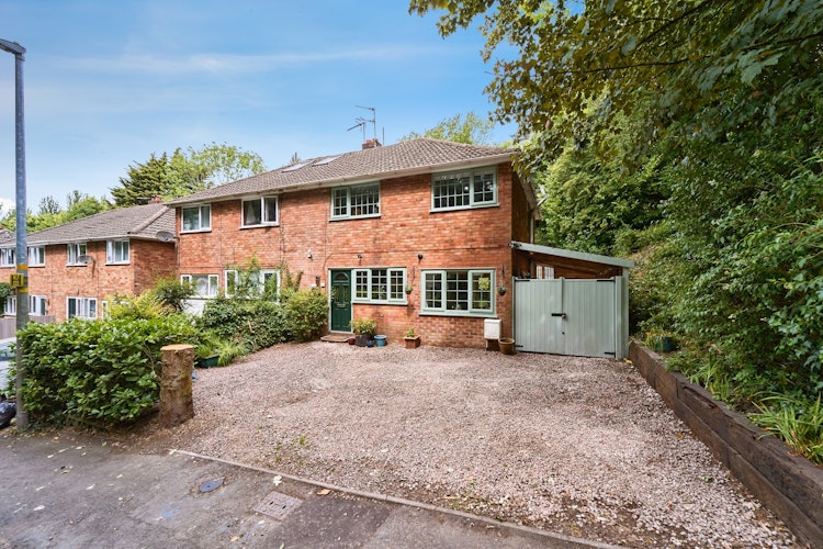 3 bedroom semi-detached house