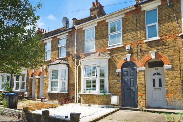 3 bedroom terraced house