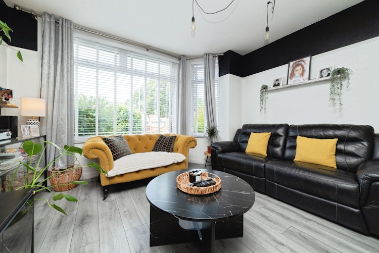 3 bedroom terraced house