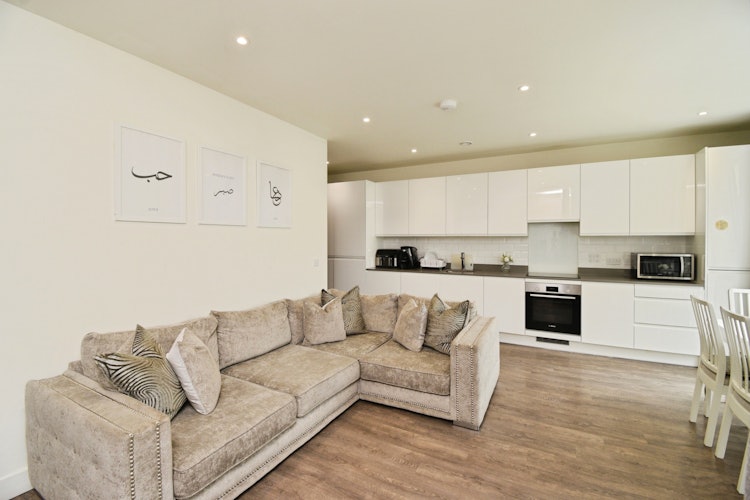2 bedroom apartment