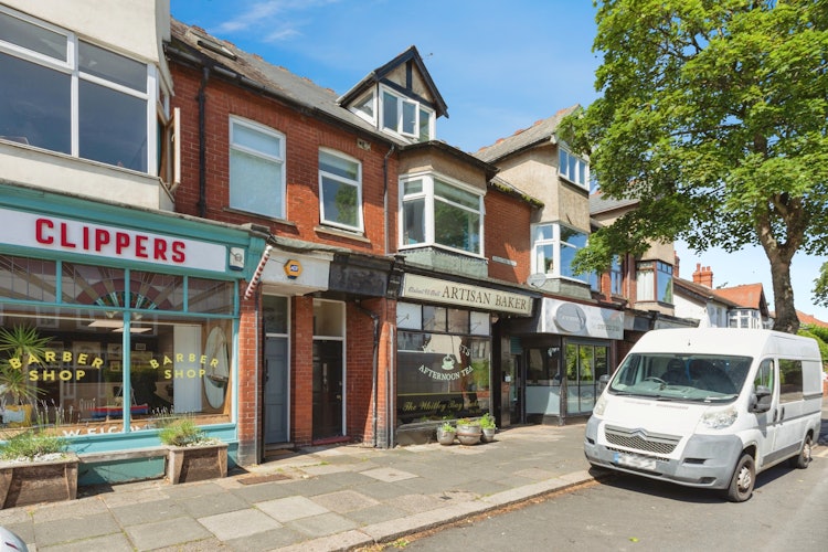 3 bedroom flat