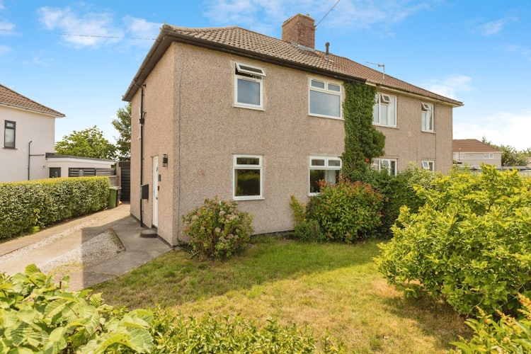 3 bedroom semi-detached house