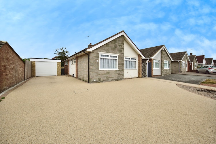 2 bedroom bungalow