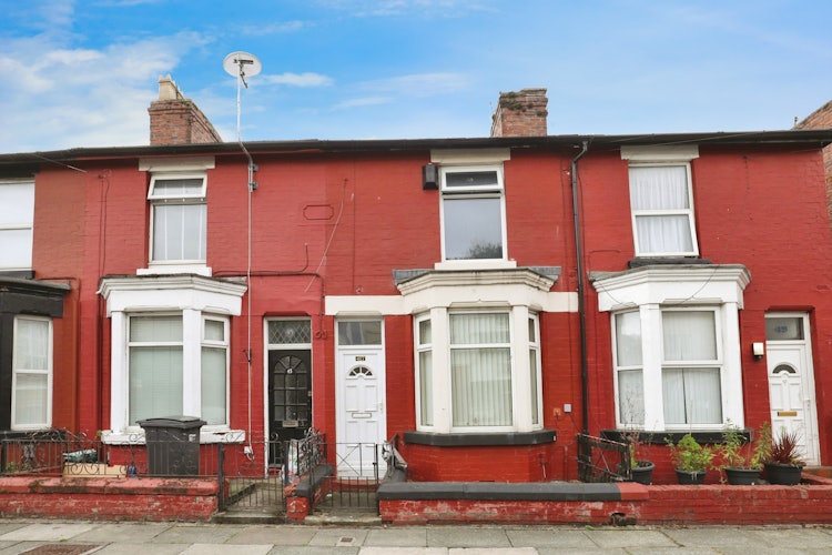 2 bedroom terraced house