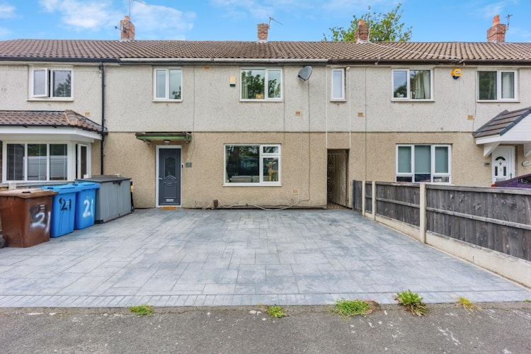 3 bedroom terraced house