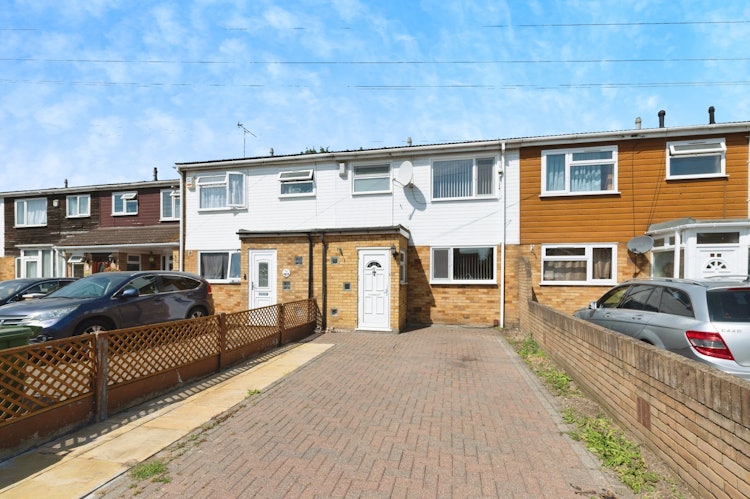 3 bedroom terraced house