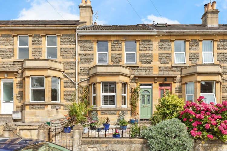 3 bedroom terraced house