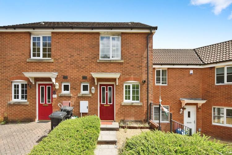 2 bedroom terraced house