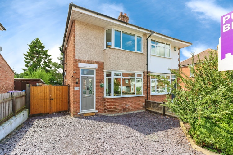 2 bedroom semi-detached house