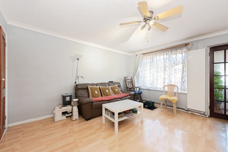 3 bedroom terraced house