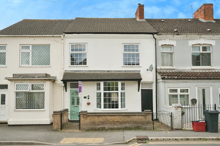 4 bedroom terraced house