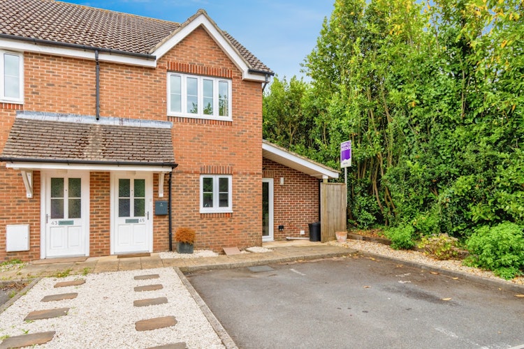 2 bedroom semi-detached house