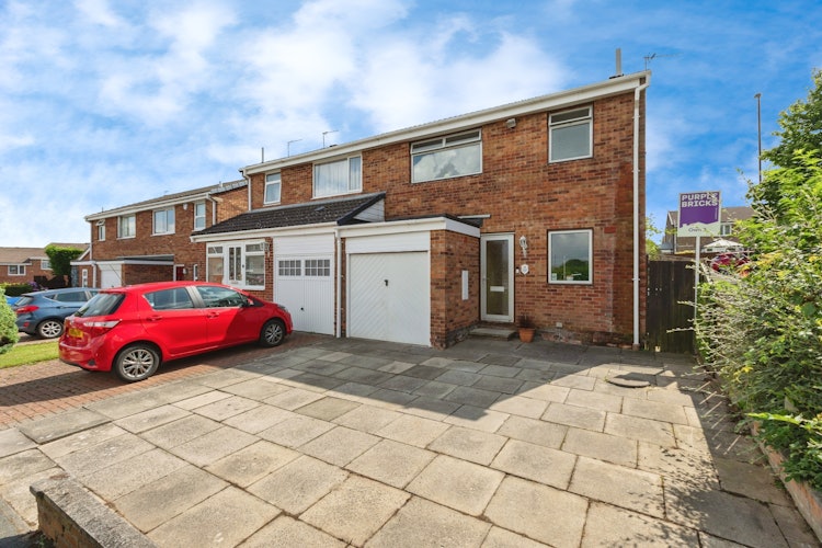 3 bedroom semi-detached house