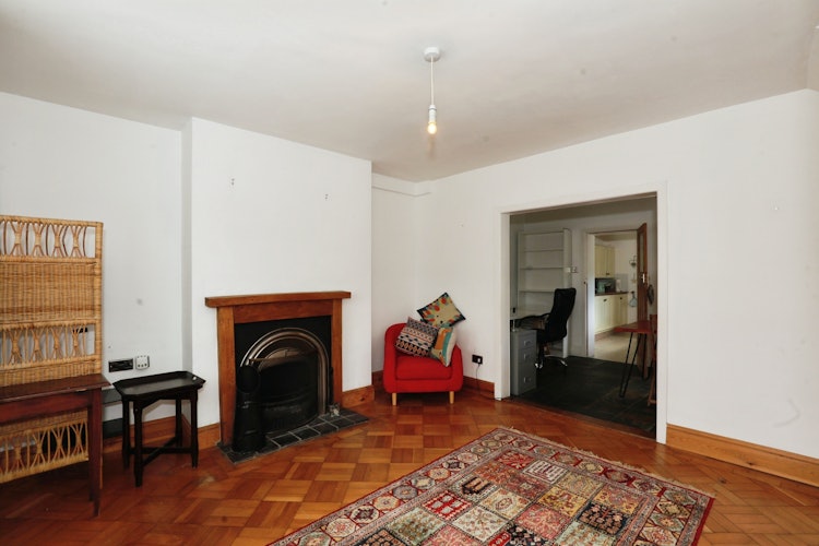 2 bedroom semi-detached house