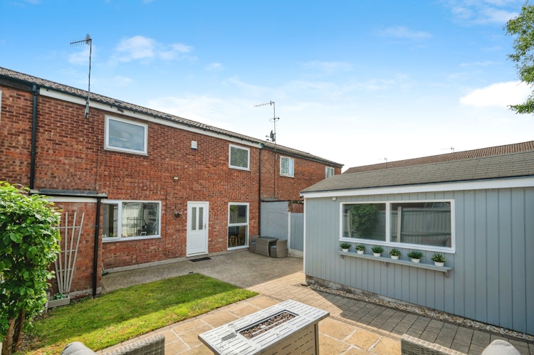 3 bedroom terraced house
