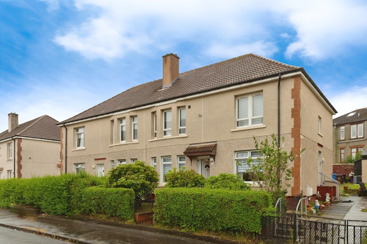 2 bedroom flat