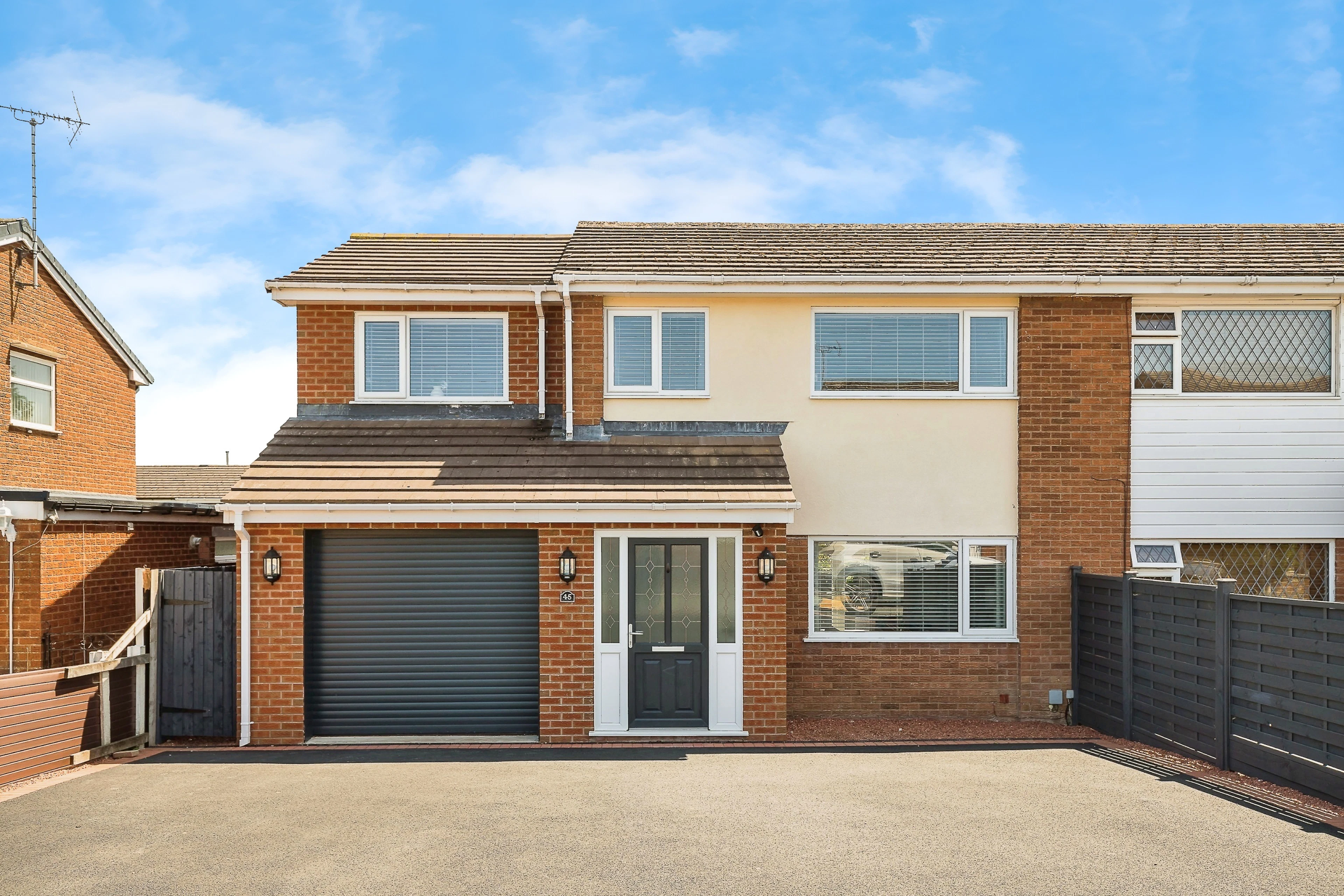 Mayfield Drive, Buckley