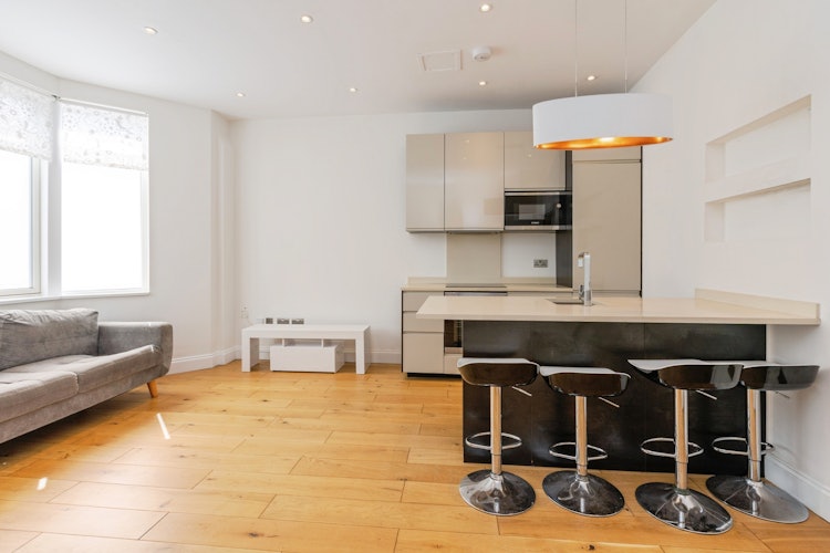 1 bedroom ground floor flat