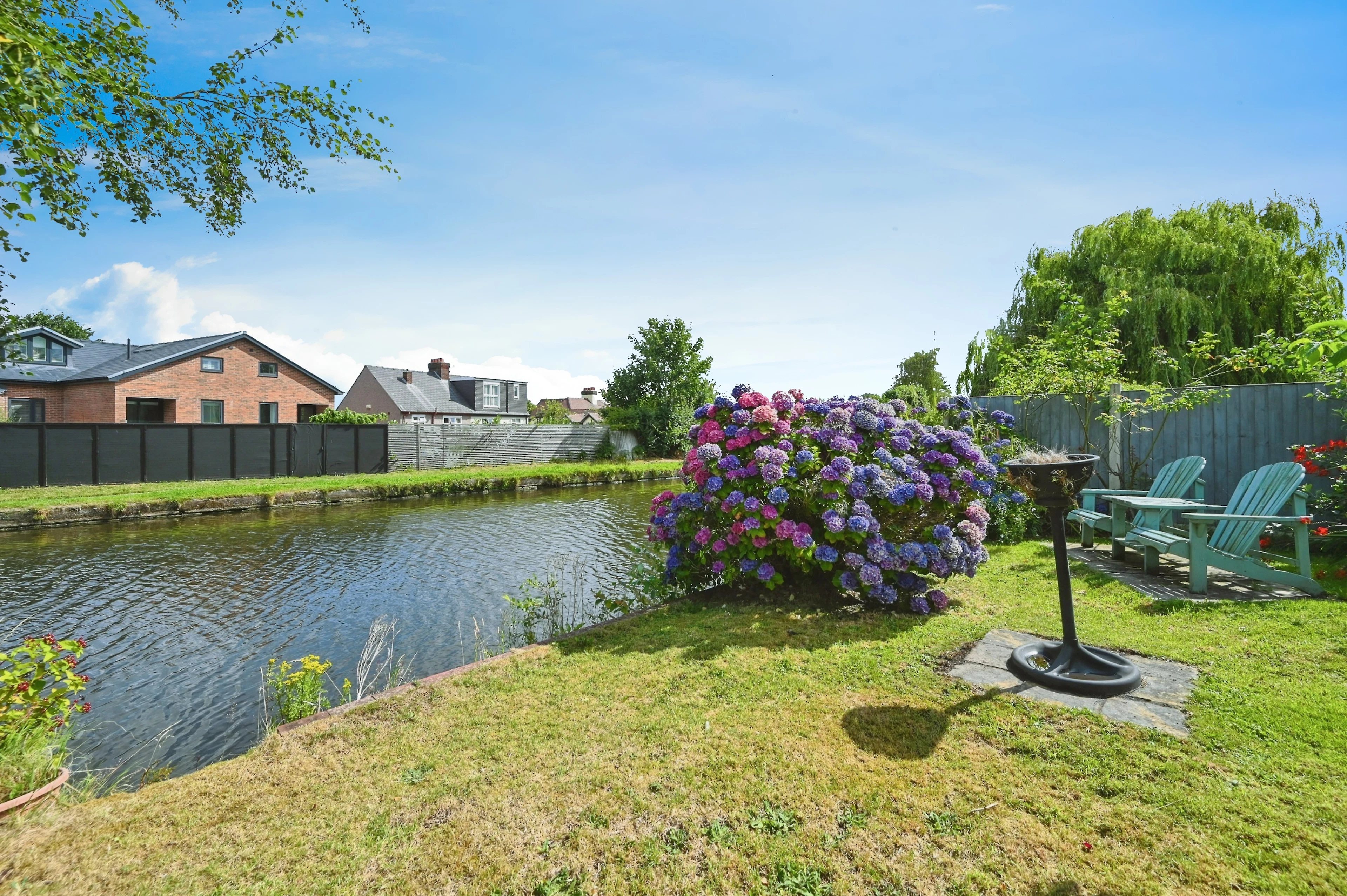 Greenfields Avenue, Warrington