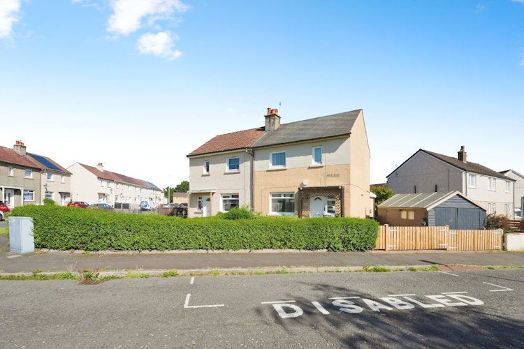 2 bedroom semi-detached house