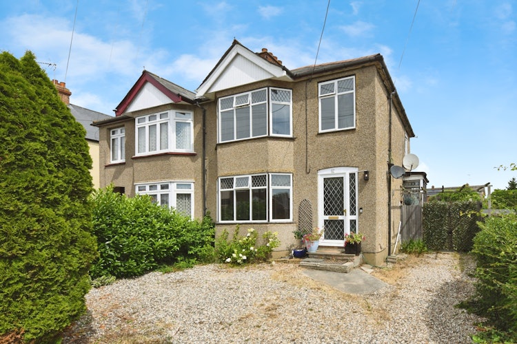 3 bedroom semi-detached house