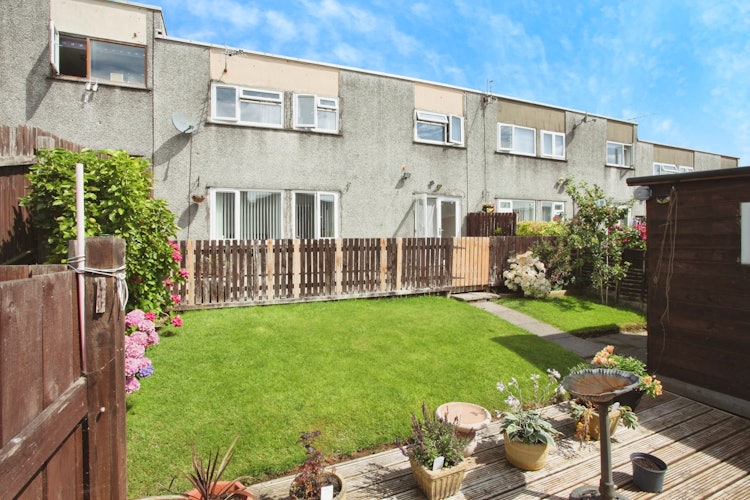 3 bedroom terraced house