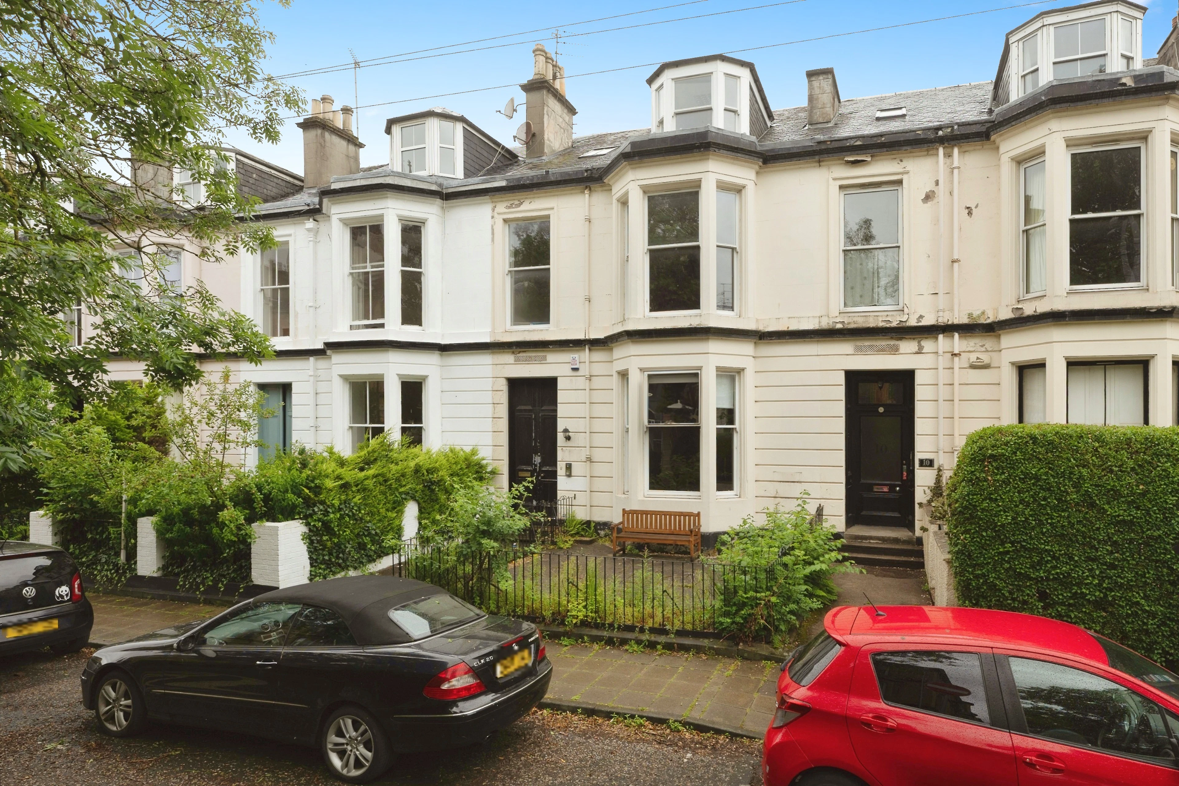 Holyrood Crescent, Glasgow