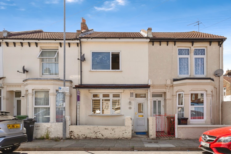 3 bedroom terraced house