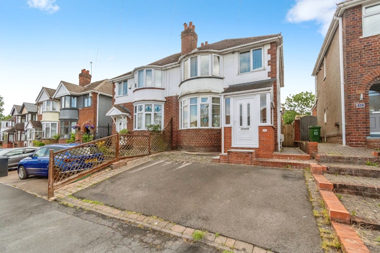 3 bedroom semi-detached house