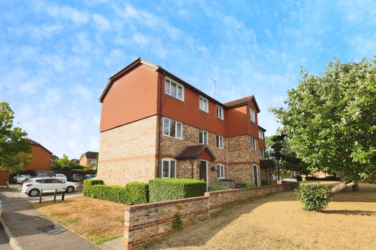 2 bedroom flat
