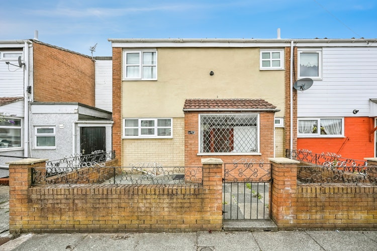 3 bedroom terraced house