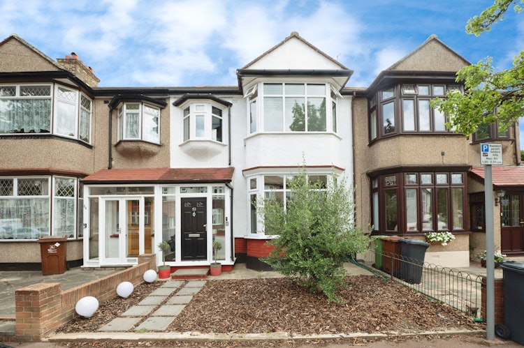 3 bedroom terraced house