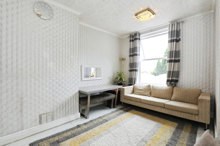4 bedroom terraced house