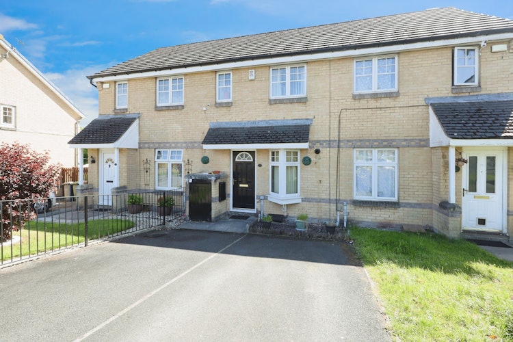 2 bedroom terraced house