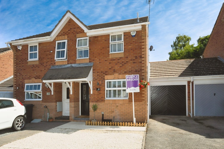 2 bedroom semi-detached house