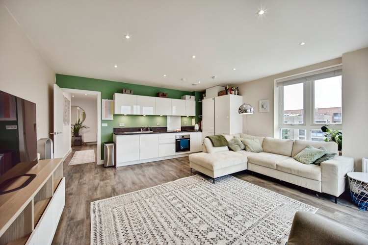 2 bedroom apartment