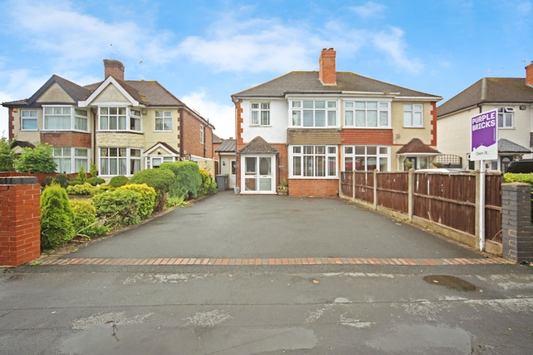 3 bedroom semi-detached house