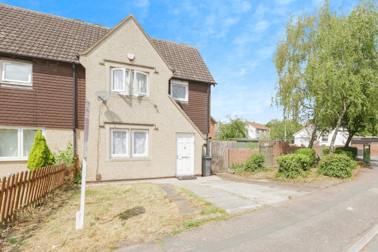3 bedroom terraced house