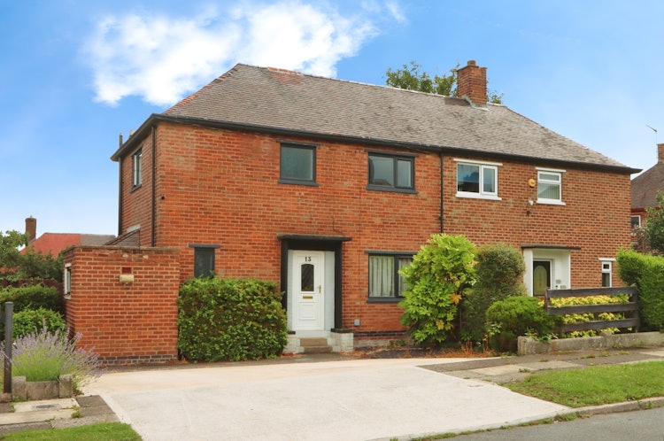 2 bedroom semi-detached house