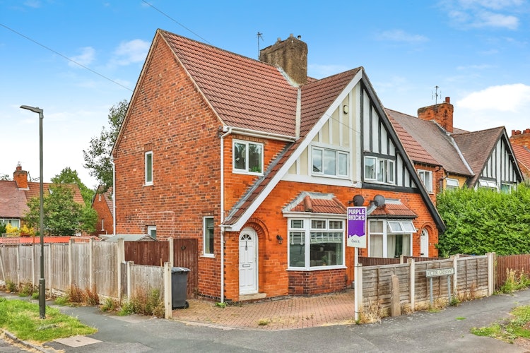 3 bedroom semi-detached house