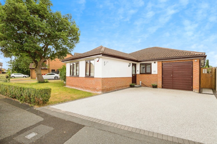 3 bedroom detached bungalow