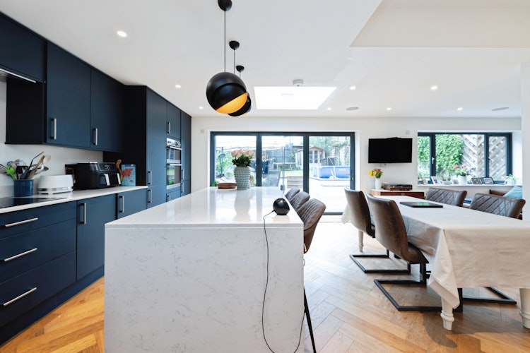 4 bedroom semi-detached house