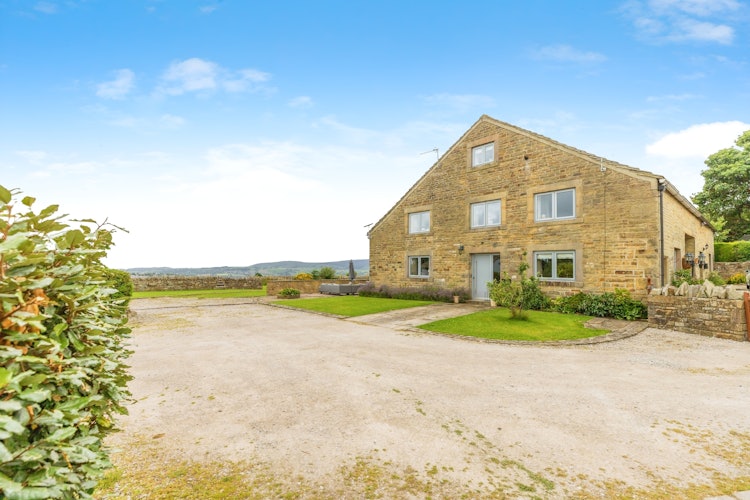 7 bedroom barn conversion